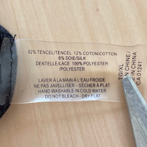 Icone Silk Blend Lavallière Top - Picture 6 of 8